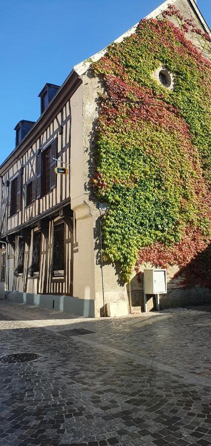 Au Chambellan Bed & Breakfast เอ-แชมเปญ ภายนอก รูปภาพ