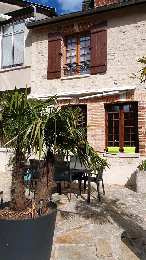 Au Chambellan Bed & Breakfast เอ-แชมเปญ ภายนอก รูปภาพ