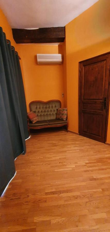 Au Chambellan Bed & Breakfast เอ-แชมเปญ ภายนอก รูปภาพ