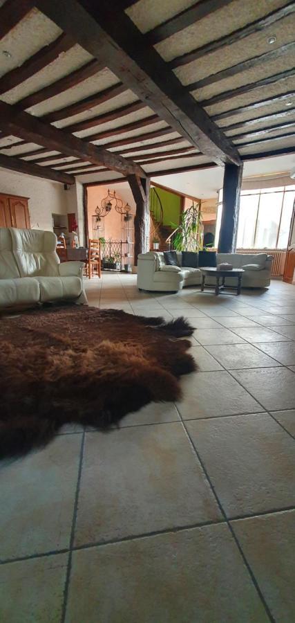Au Chambellan Bed & Breakfast เอ-แชมเปญ ภายนอก รูปภาพ