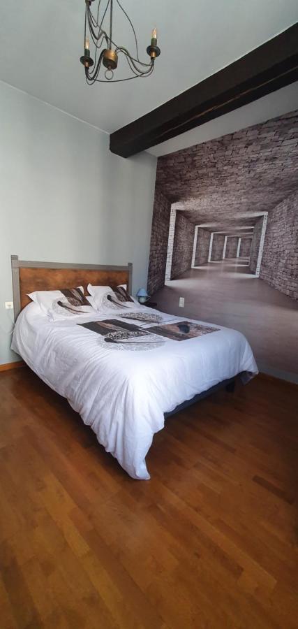 Au Chambellan Bed & Breakfast เอ-แชมเปญ ภายนอก รูปภาพ
